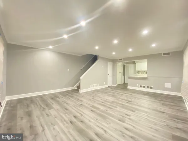 $2,300 | 2301 Houston Street, Suitland, MD 20746