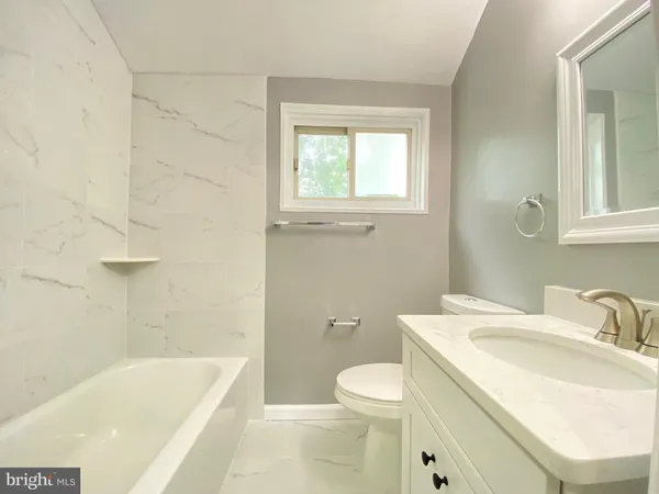 $2,300 | 2301 Houston Street, Suitland, MD 20746