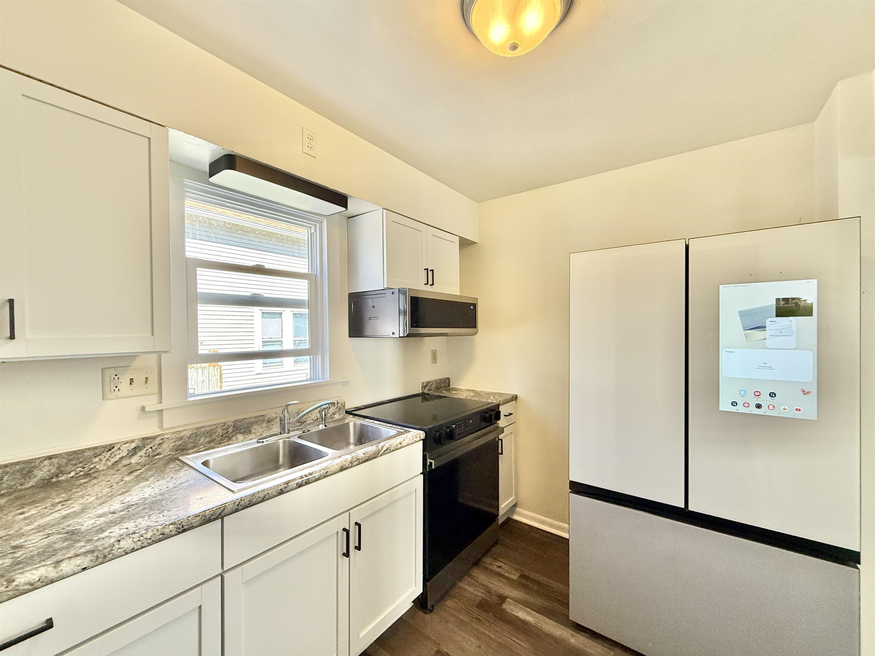 1138 10th Street Beloit, WI 53511 - Photo 11 of 24