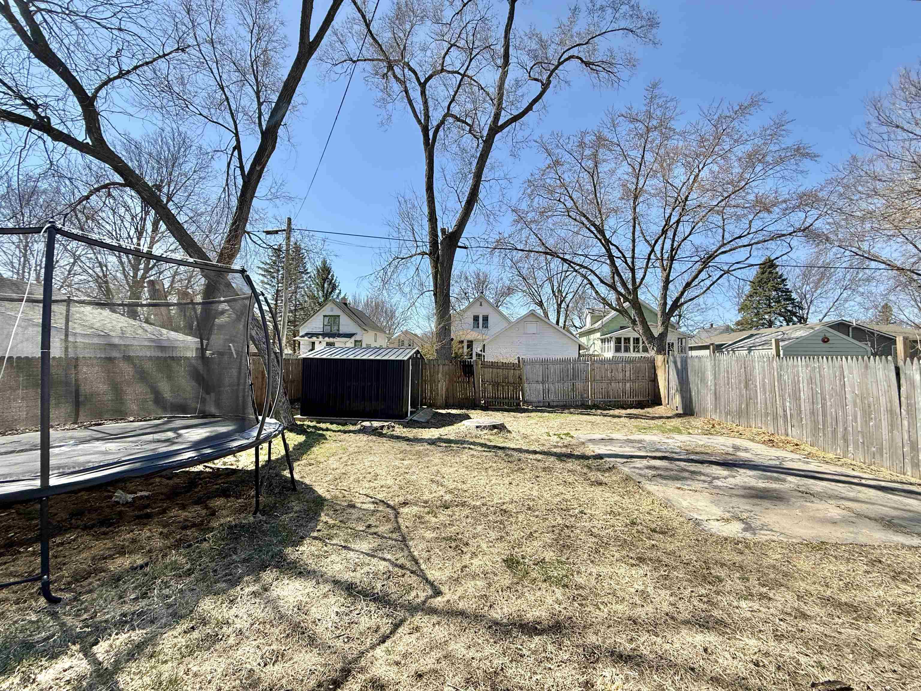 1138 10th Street Beloit, WI 53511 - Photo 22 of 24