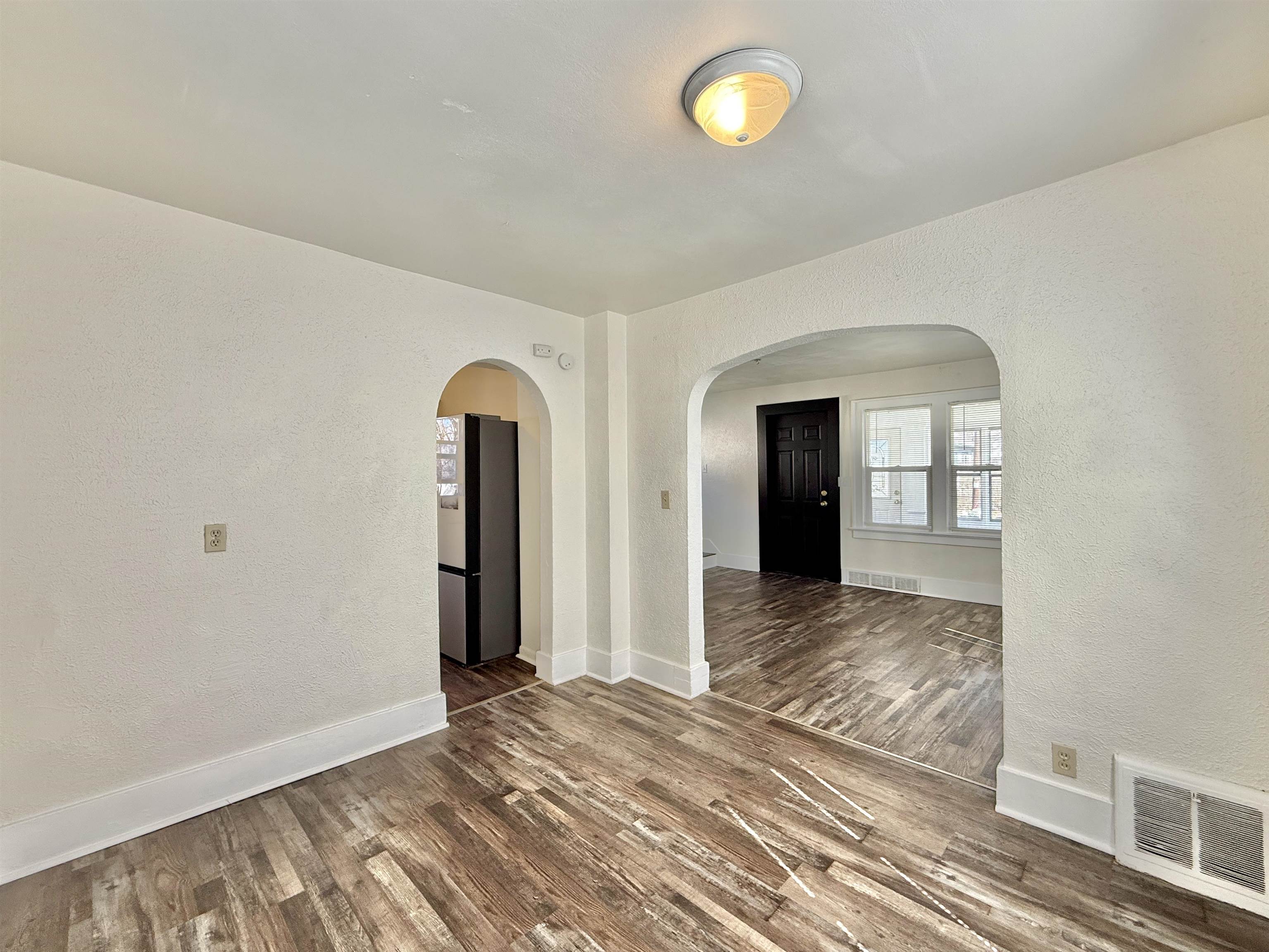 1138 10th Street Beloit, WI 53511 - Photo 7 of 24