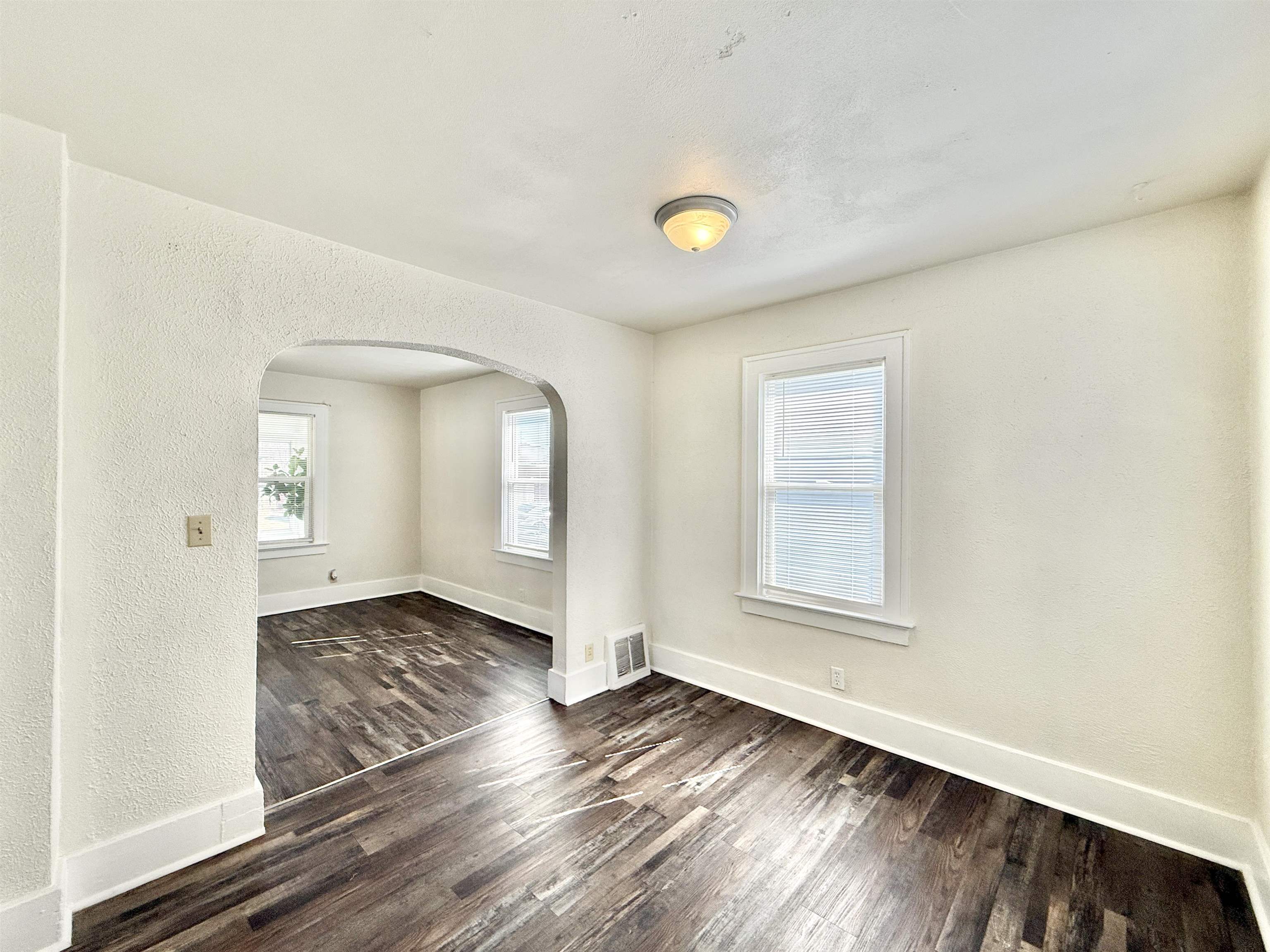 1138 10th Street Beloit, WI 53511 - Photo 8 of 24