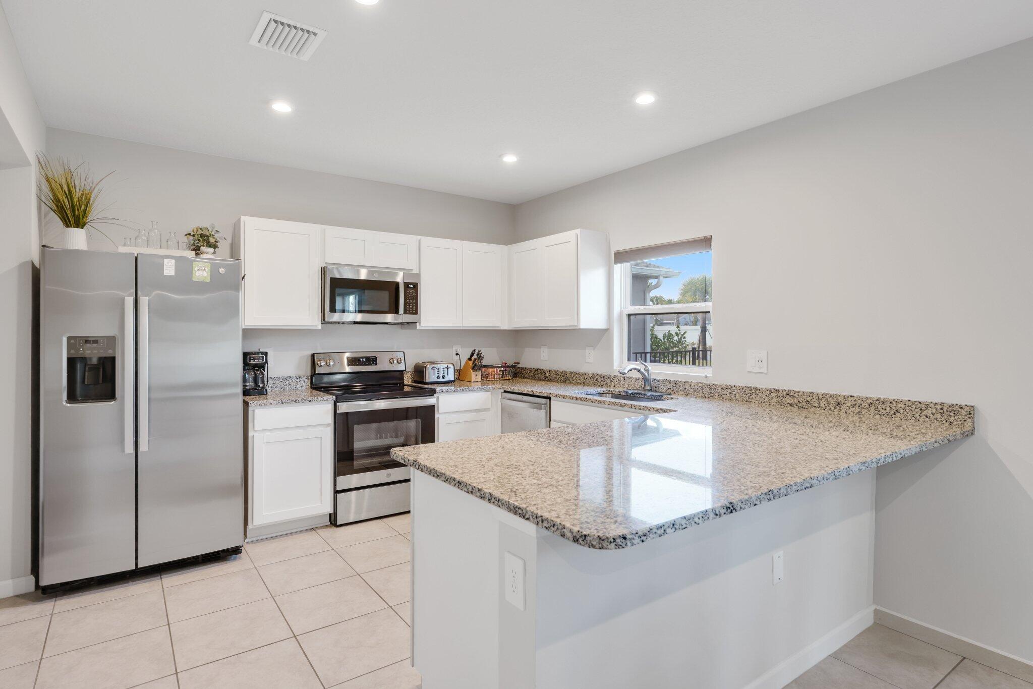 514 Raspberry Road Fort Pierce, FL 34981 - Photo 12 of 46 514 Raspberry Road - 21.jpg-SMALL