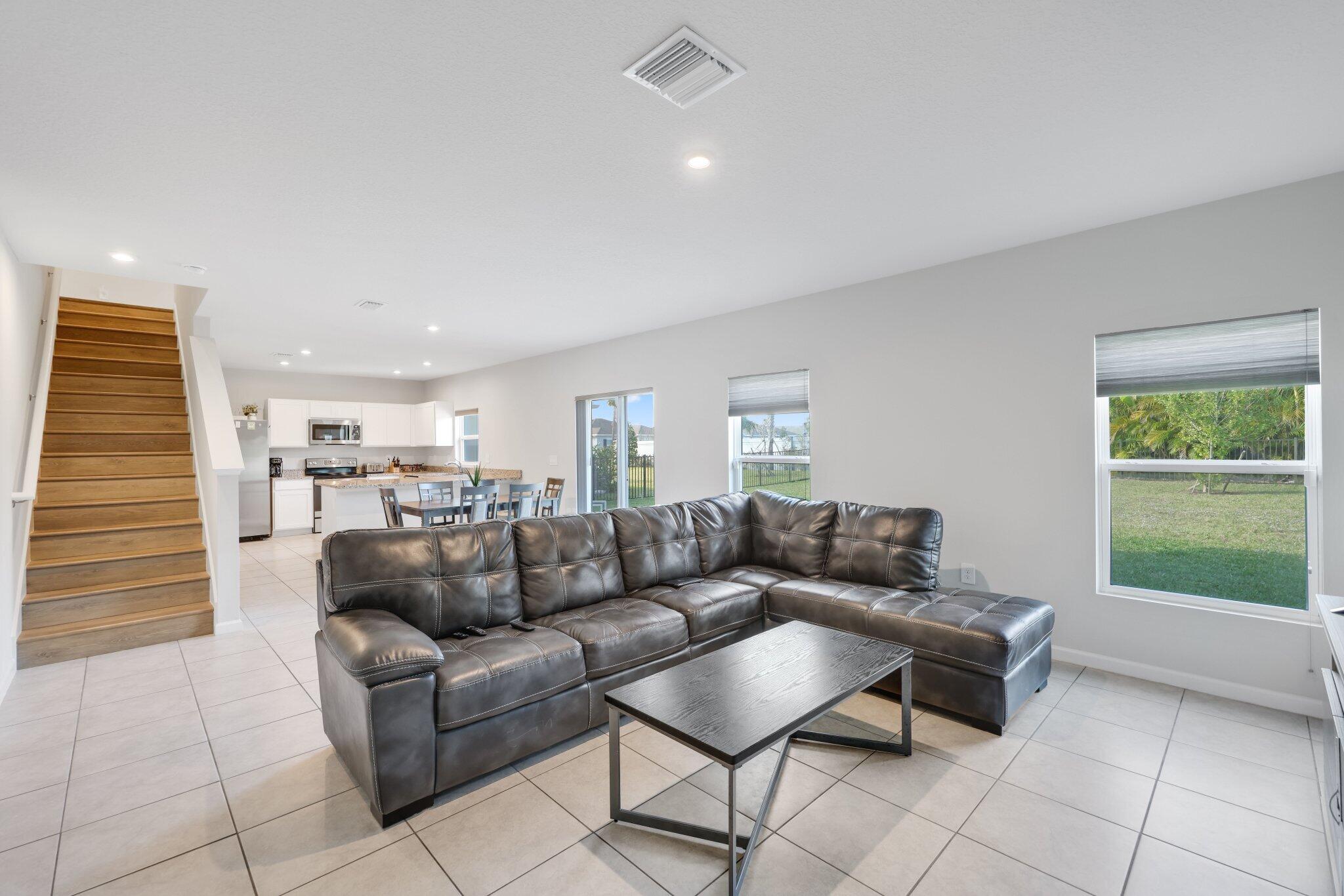 514 Raspberry Road Fort Pierce, FL 34981 - Photo 10 of 46 514 Raspberry Road - 17.jpg-SMALL