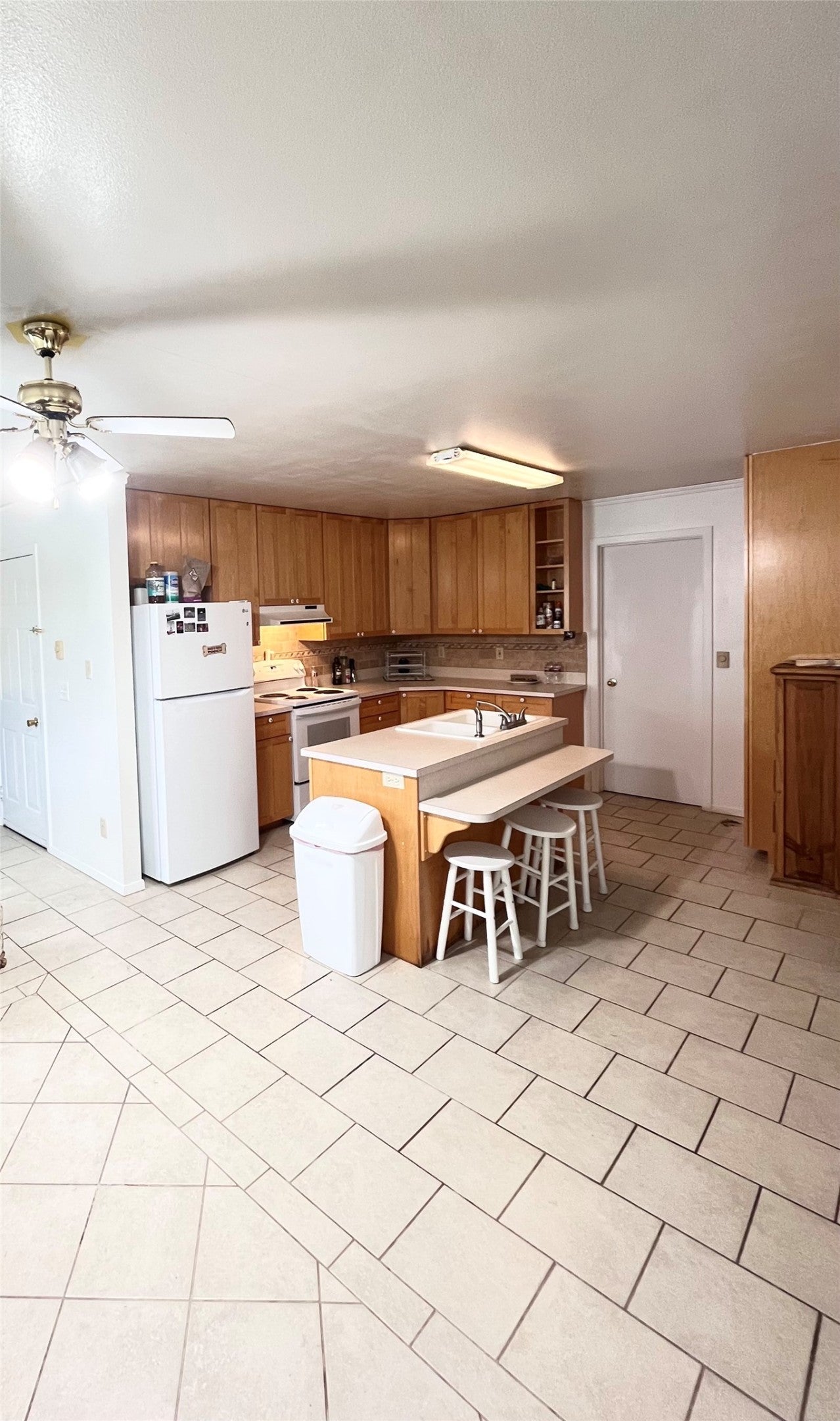 34857 Rocky Point Road Polson, MT 59860 - Photo 13 of 24 Gallery Image 13