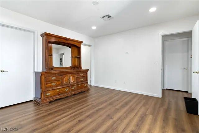 $193,000 | 5375 Angler Circle, Unit 101, Las Vegas, NV 89122