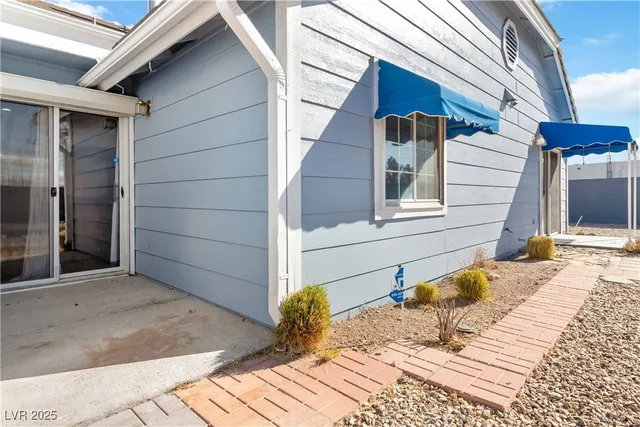 $193,000 | 5375 Angler Circle, Unit 101, Las Vegas, NV 89122