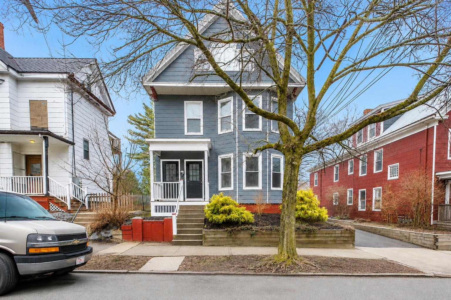 33 Payson Street Portland, ME 04102 - Photo 2 of 16 33 Payson Street