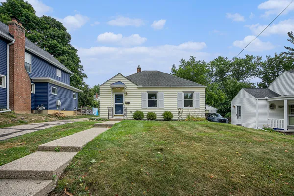 $2,500 | 1207 Prescott Avenue, Ann Arbor, MI 48103