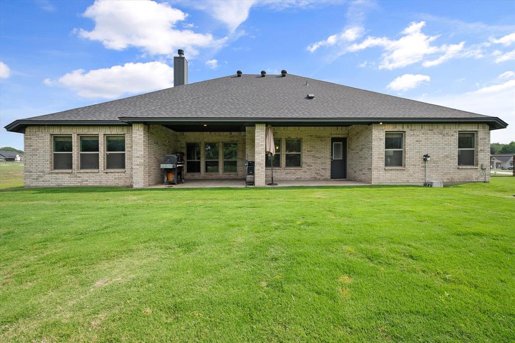1052 Kessler Road Weatherford, TX 76087 - Photo 31 of 40