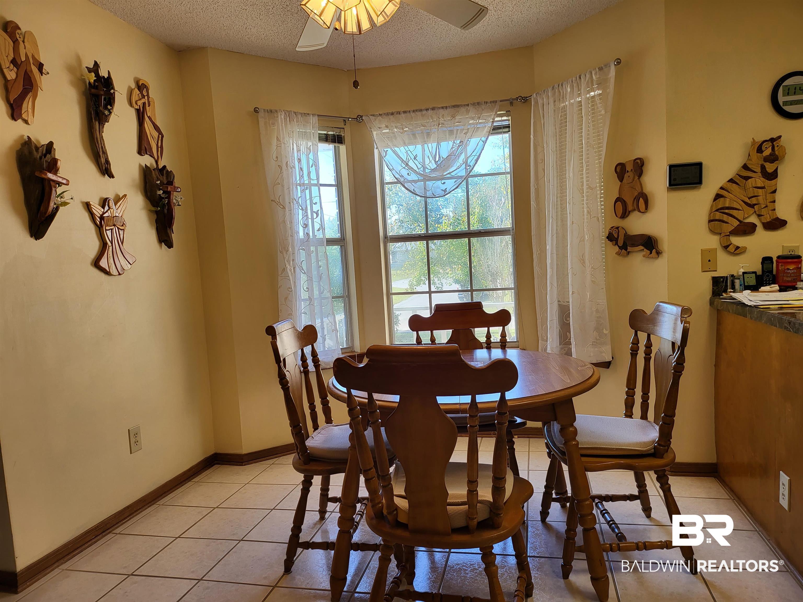 2865 Avenida Alberto Lillian, AL 36549 - Photo 7 of 25 Dining Area