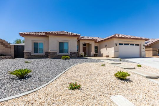 109 Rainshadow Court Ridgecrest, CA 93555 - Photo 5 of 44 Gallery Image 5