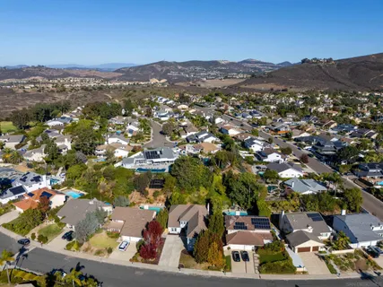 $2,699,000 | 3326 Fosca Street, Carlsbad, CA 92009