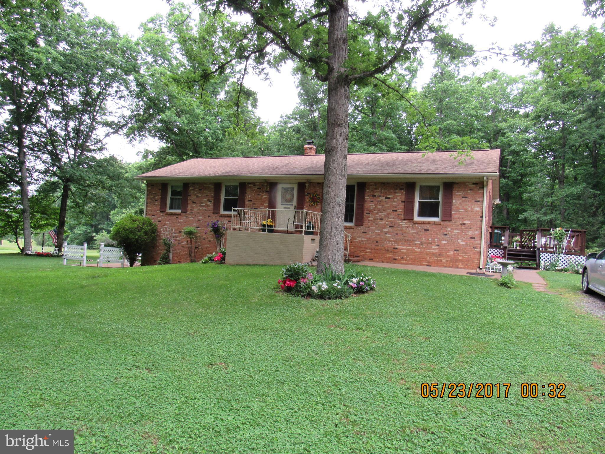29057 Lacewood Road Rhoadesville, VA 22542 - Photo 20 of 22 picturesque front lawn