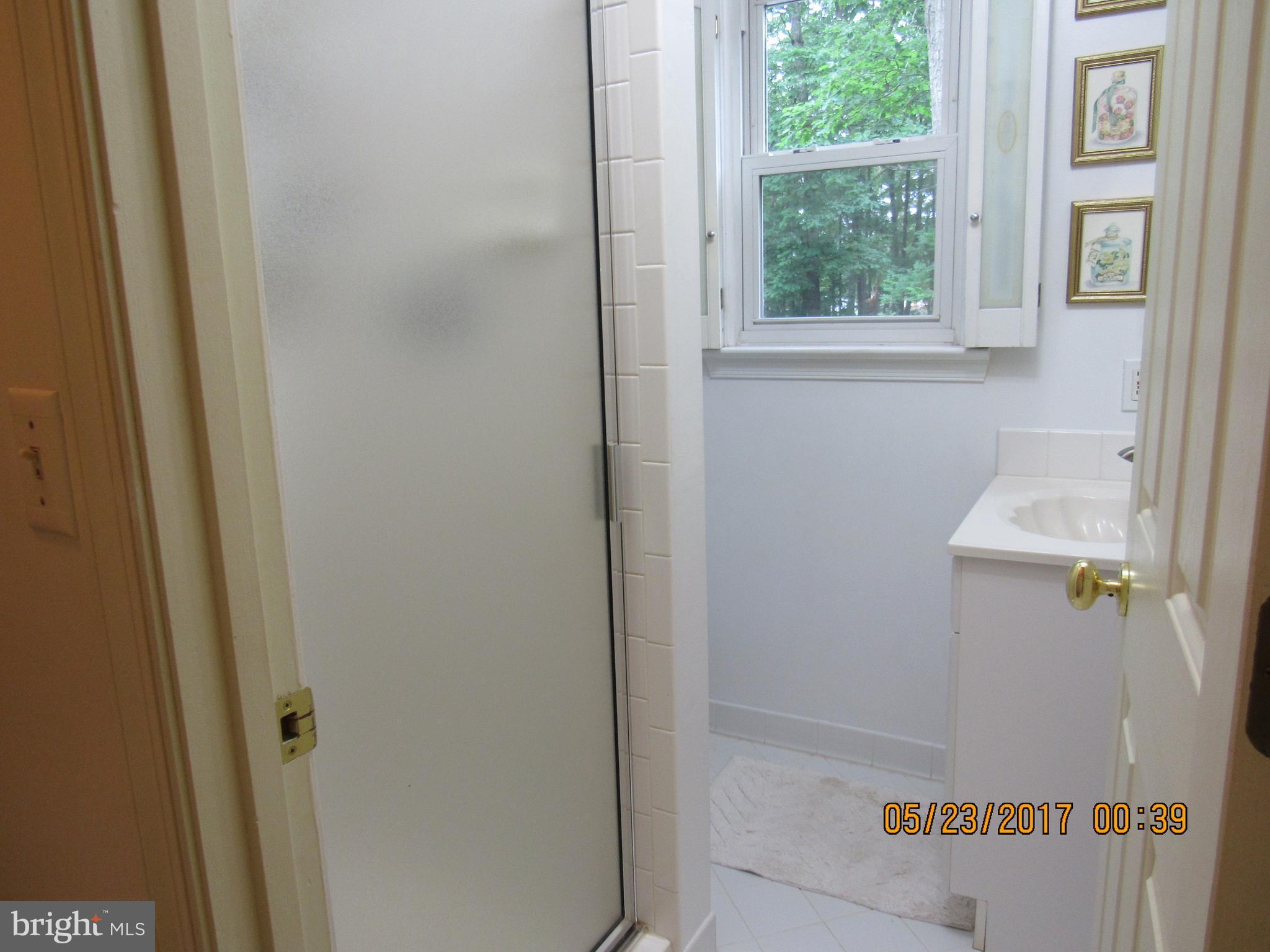 29057 Lacewood Road Rhoadesville, VA 22542 - Photo 6 of 22 bath off master bedroom