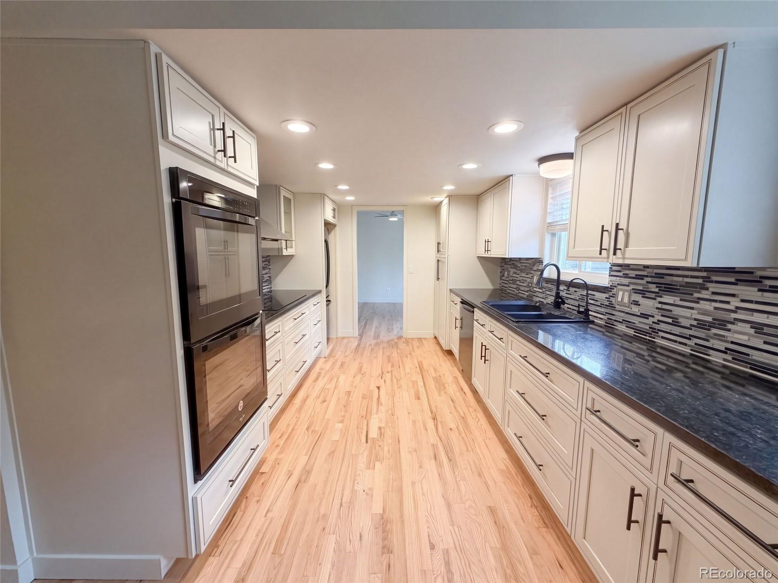 9301 Raleigh Court Westminster, CO 80031 - Photo 6 of 21 Gallery Image 6