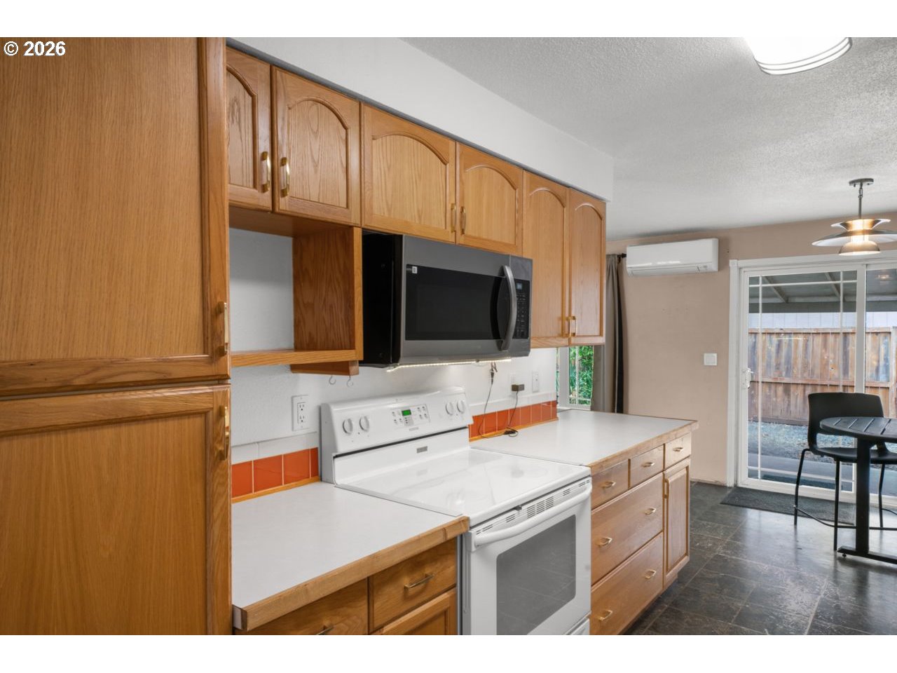 2301 Compton Street Eugene, OR 97404 - Photo 15 of 38 Gallery Image 15