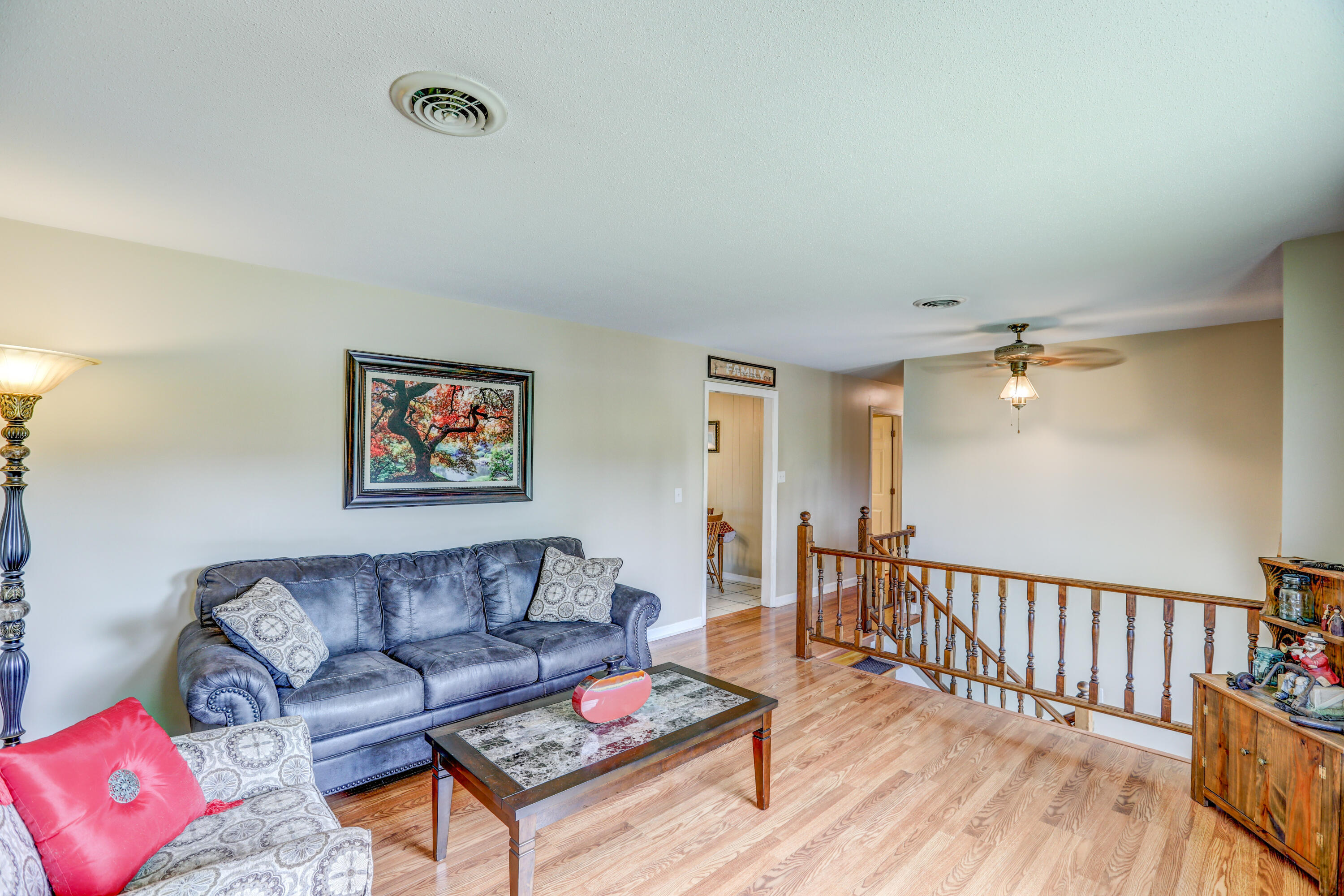 116 Ridgemont Street Bristol, TN 37620 - Photo 13 of 43 B42A6448_49_50_51_52