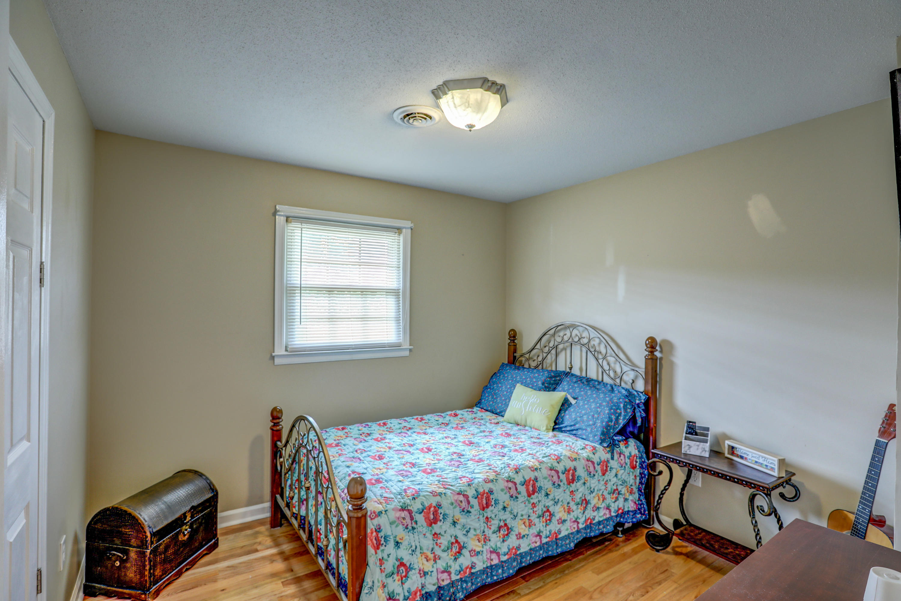 116 Ridgemont Street Bristol, TN 37620 - Photo 16 of 43 B42A6468_69_70_71_72