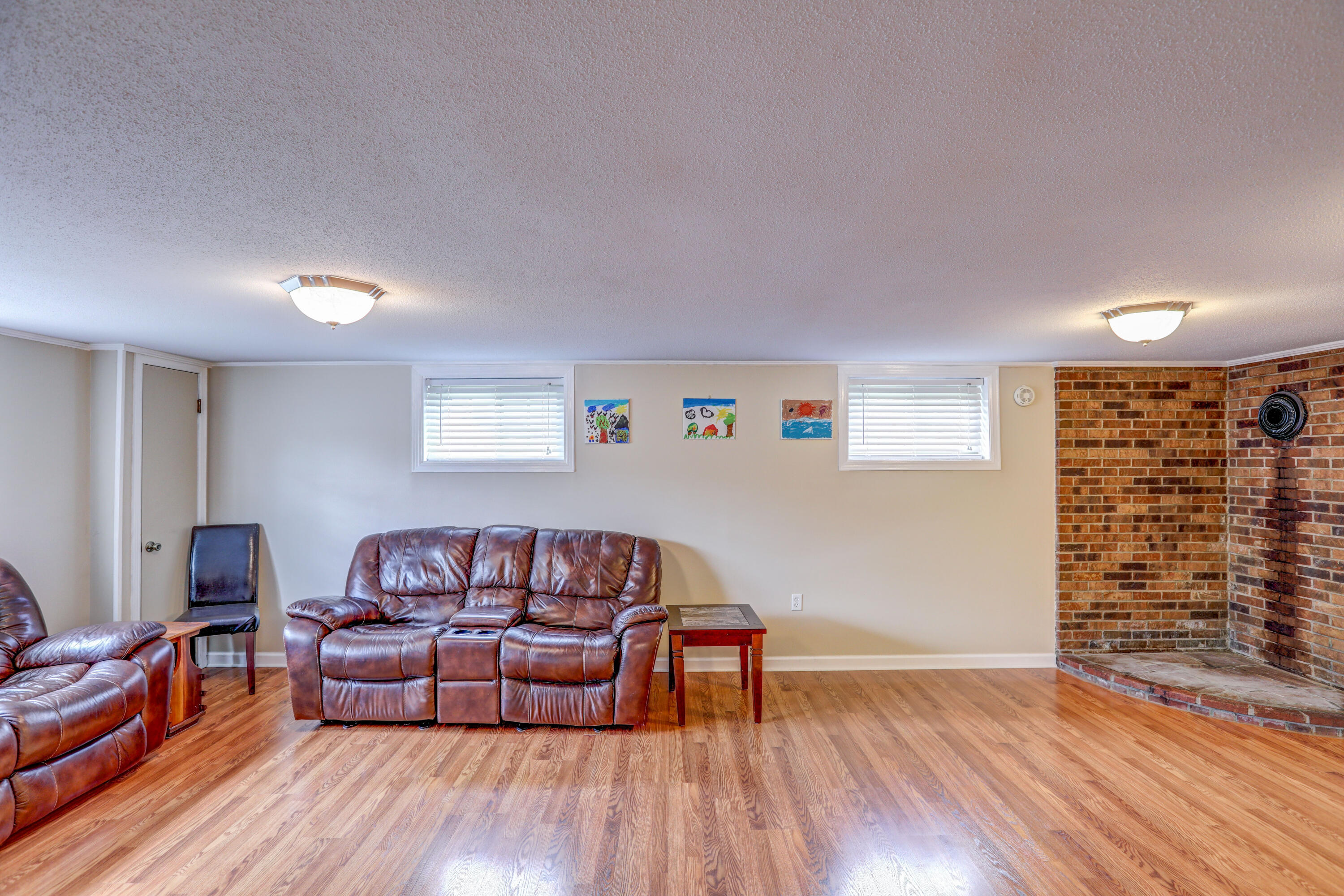 116 Ridgemont Street Bristol, TN 37620 - Photo 37 of 43 B42A6608_09_10_11_12