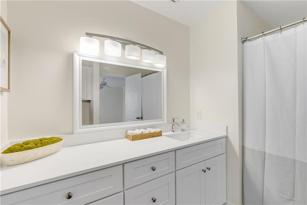 605 Timber Ridge Trail Southwest, Unit 101 Vero Beach, FL 32962 - Photo 17 of 26 Gallery Image 17