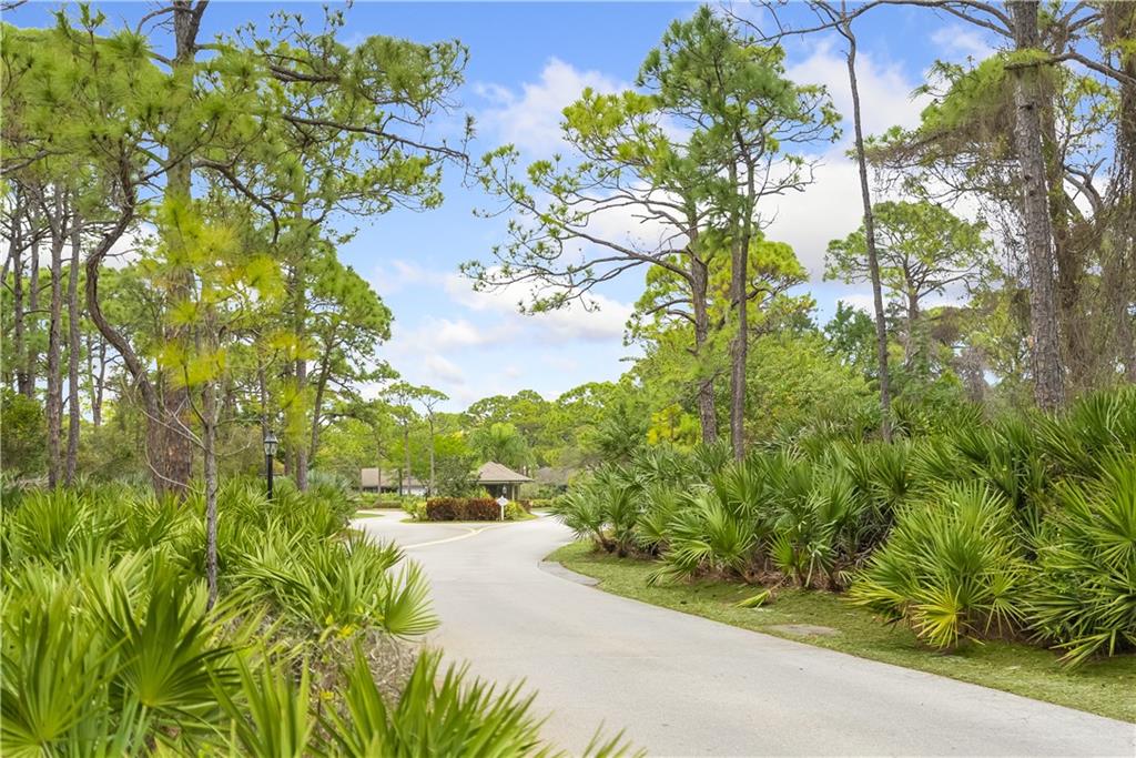 605 Timber Ridge Trail Southwest, Unit 101 Vero Beach, FL 32962 - Photo 10 of 26 Gallery Image 10