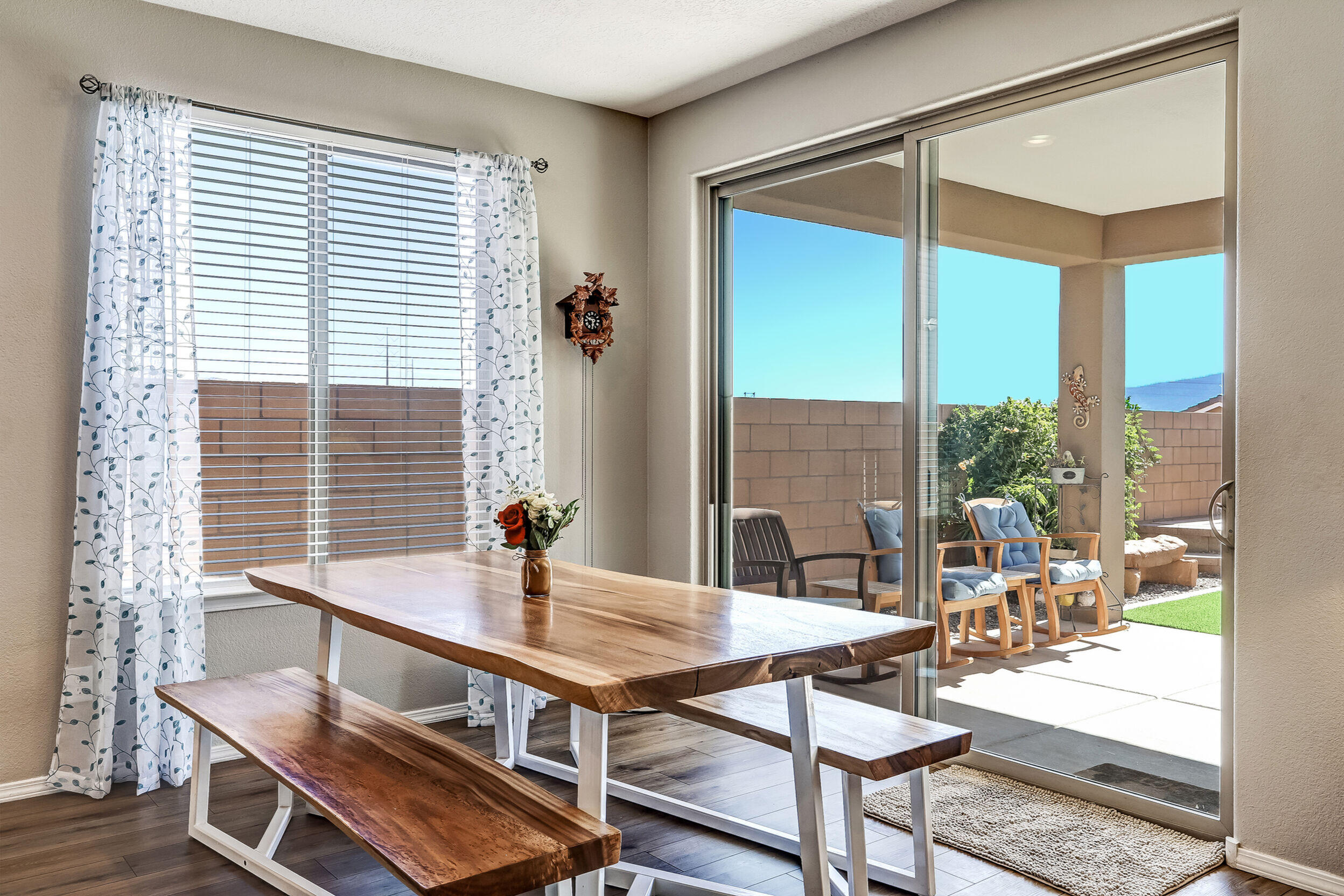 6772 Zachary Road Northeast Rio Rancho, NM 87144 - Photo 10 of 34 Gallery Image 10