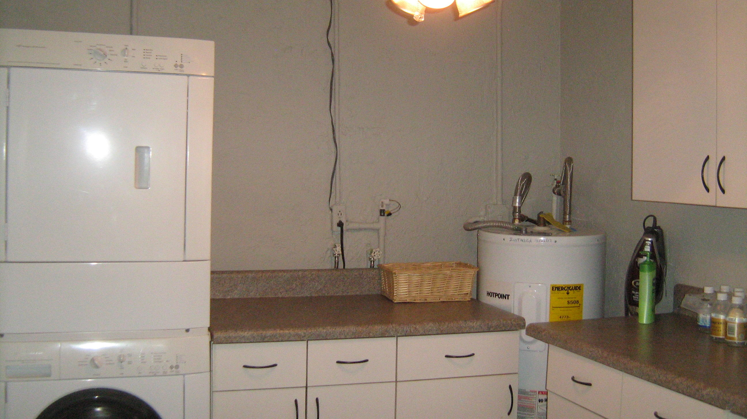 400 Northeast 46th Street Boca Raton, FL 33431 - Photo 25 of 31 Laundry Room