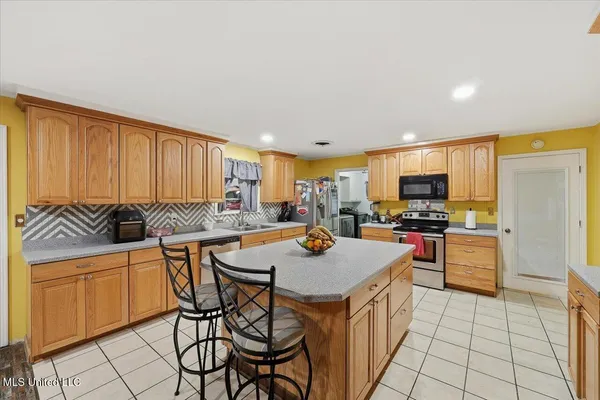 $320,000 | 276 Stanton Street, Forest, MS 39074