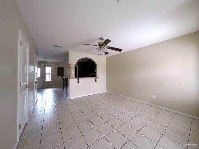 400 South 49th Street, Unit 3 McAllen, TX 78501 - Photo 2 of 13