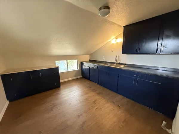 $1,200 | 7010 Corsicana Street, Unit B, Houston, TX 77020