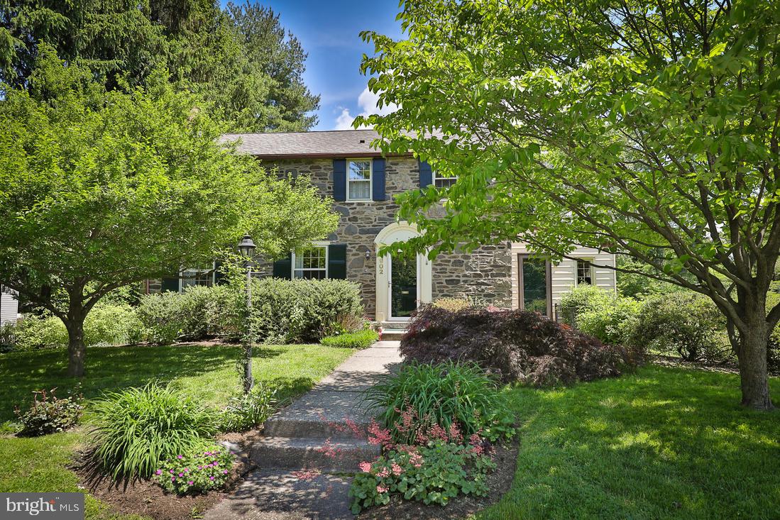 902 Longfield Road Glenside, PA 19038 - Photo 1 of 26 Gallery Image 1