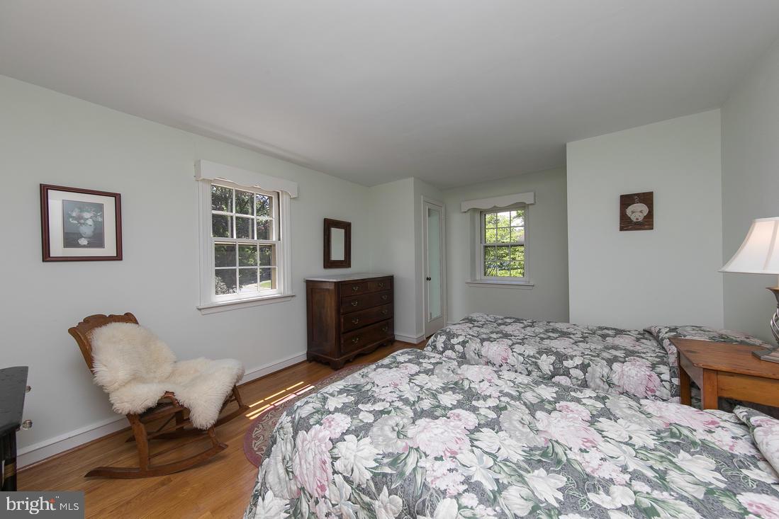 902 Longfield Road Glenside, PA 19038 - Photo 18 of 26 Gallery Image 18
