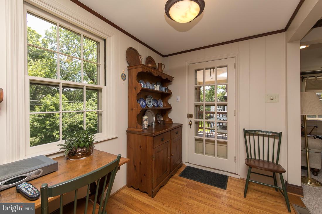 902 Longfield Road Glenside, PA 19038 - Photo 9 of 26 Gallery Image 9