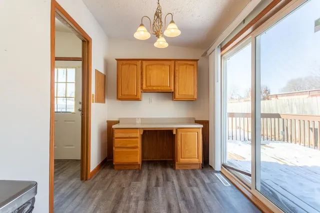 $169,000 | 108 Smoke Signal Lane, East Dubuque, IL 61025