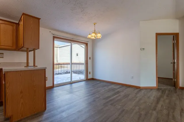 $169,000 | 108 Smoke Signal Lane, East Dubuque, IL 61025