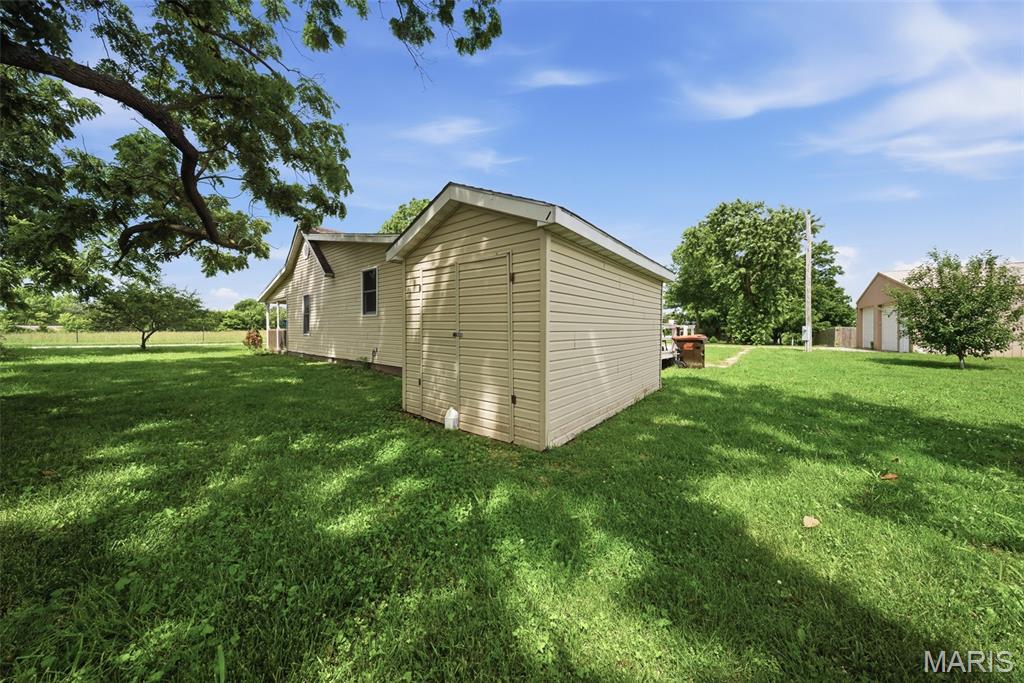 24320 Innsbruck Road Lebanon, MO 65536 - Photo 22 of 35