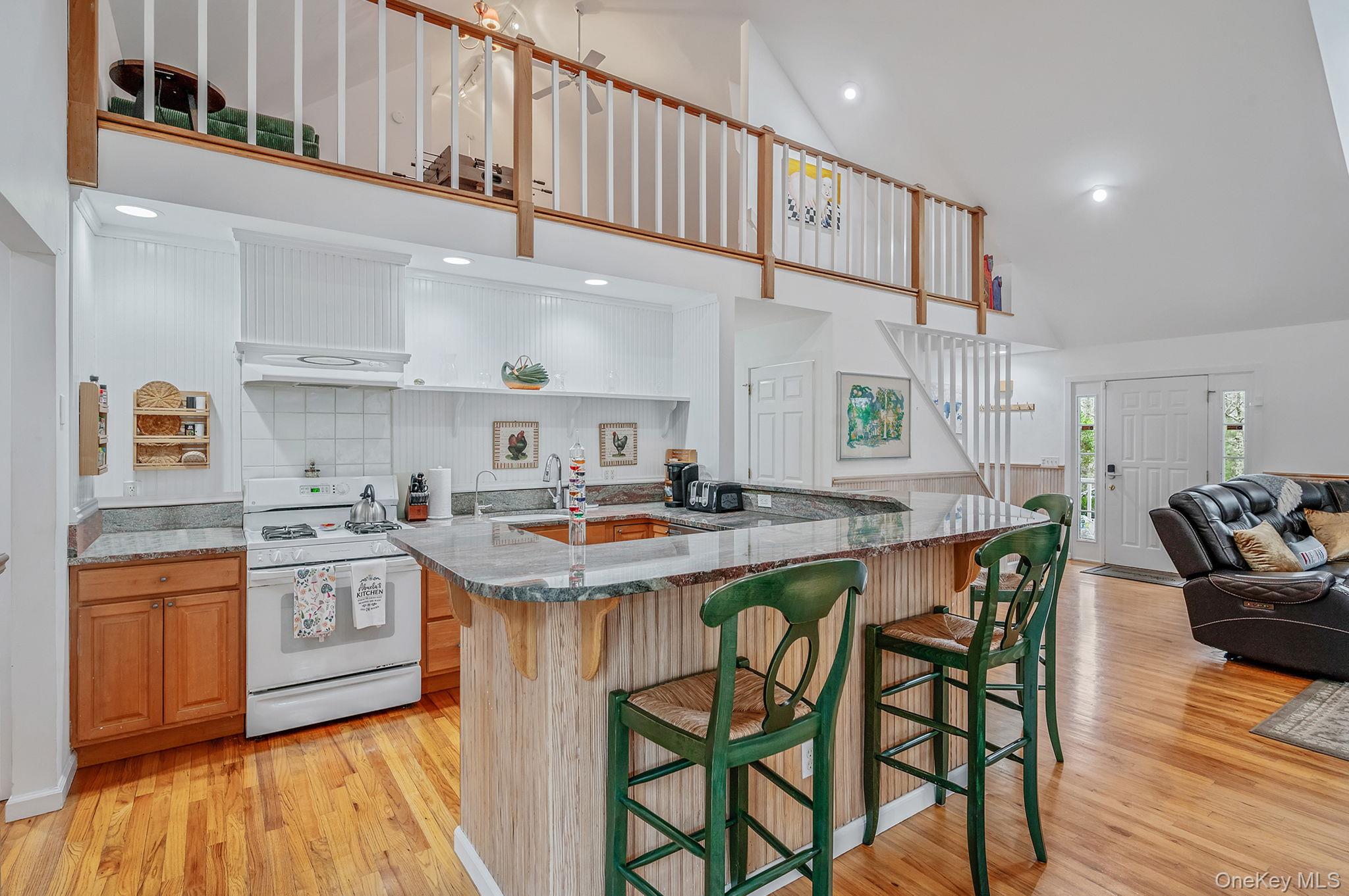128 Springy Banks Road East Hampton, NY 11937 - Photo 13 of 39 Gallery Image 13