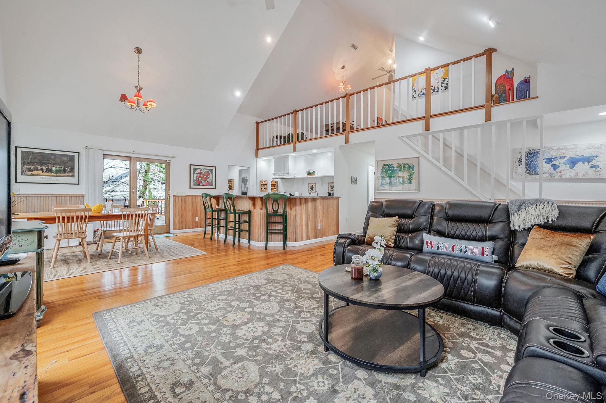 128 Springy Banks Road East Hampton, NY 11937 - Photo 16 of 39 Gallery Image 16