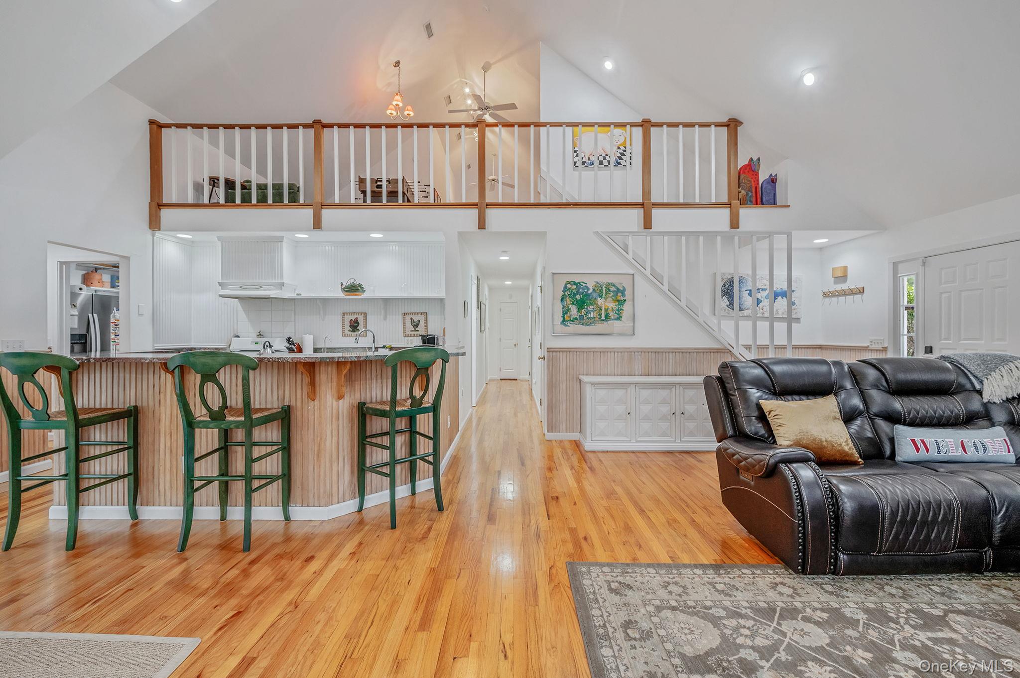 128 Springy Banks Road East Hampton, NY 11937 - Photo 17 of 39 Gallery Image 17