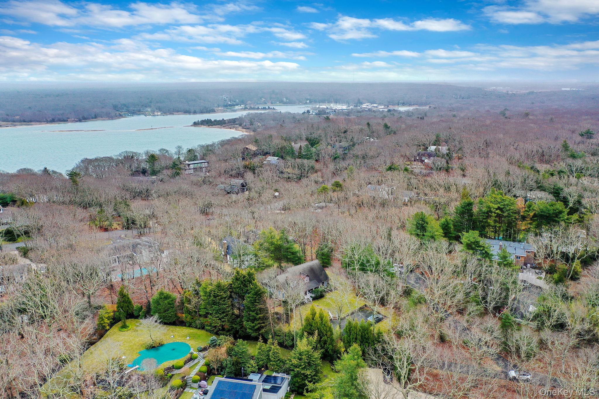 128 Springy Banks Road East Hampton, NY 11937 - Photo 38 of 39 Gallery Image 38