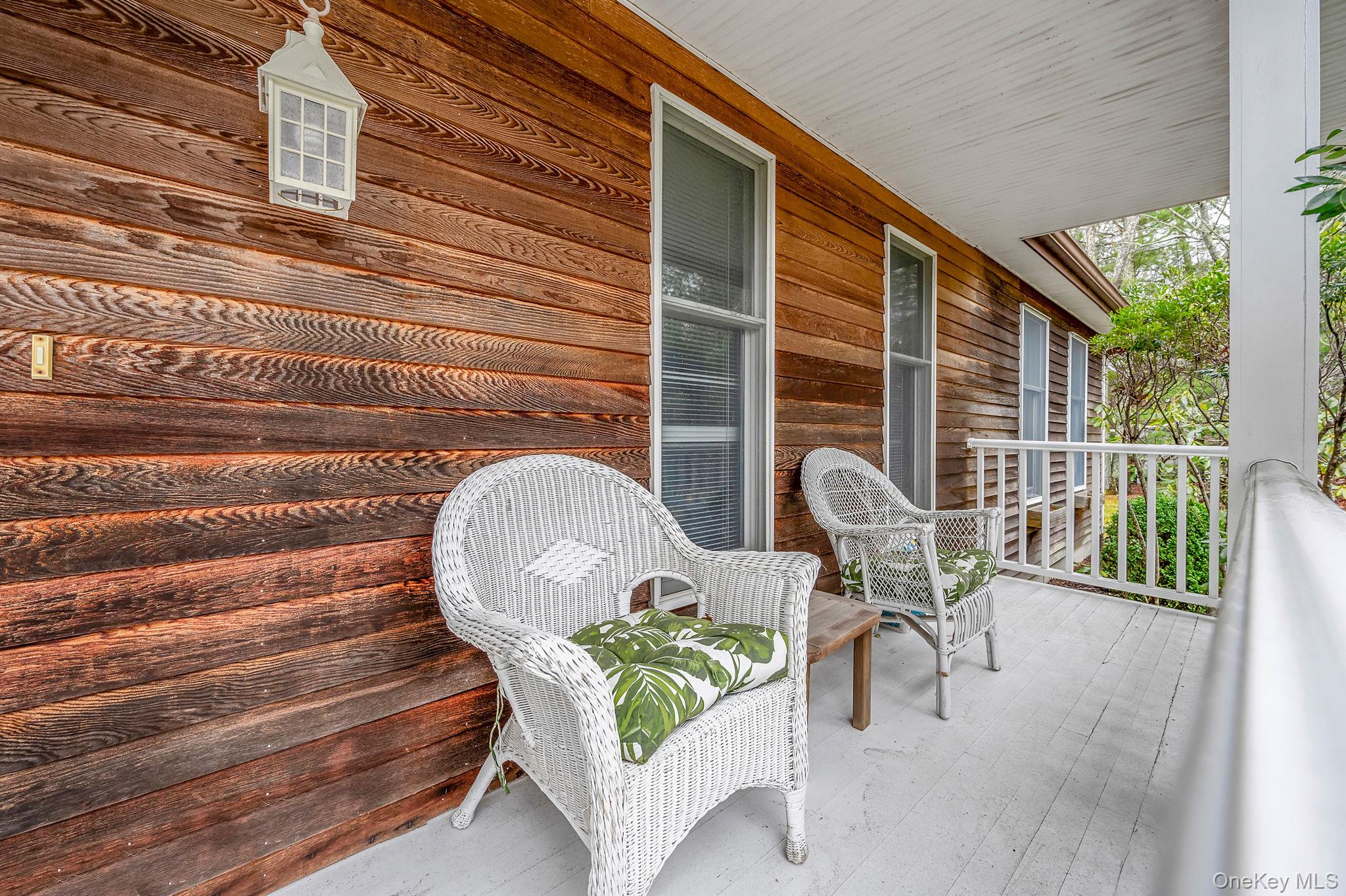 128 Springy Banks Road East Hampton, NY 11937 - Photo 4 of 39 Gallery Image 4