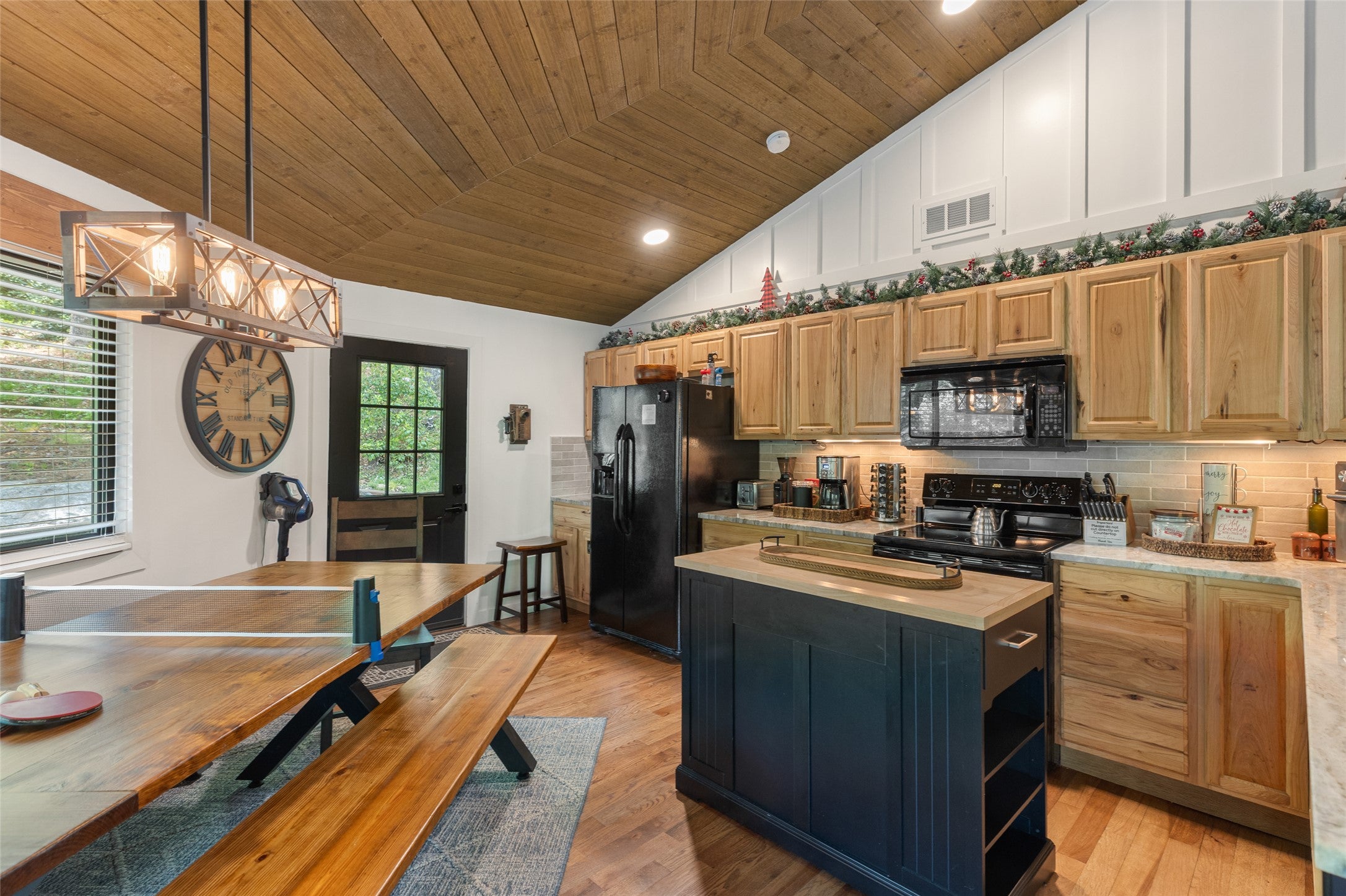 205 Skyline Lodge Road Highlands, NC 28741 - Photo 11 of 27 Gallery Image 11