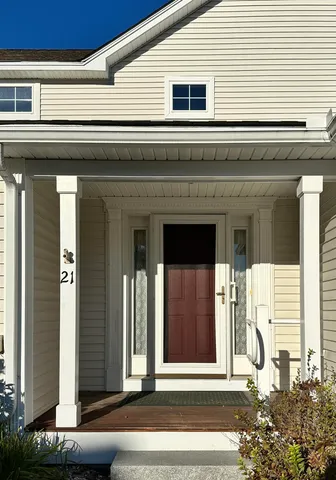 $459,000 | 21 East Ridge Drive, Peterborough, NH 03458