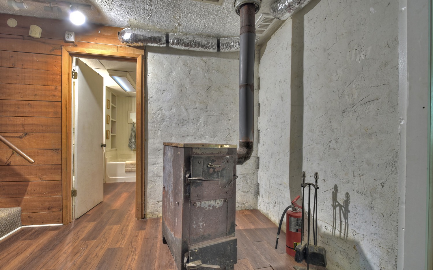 63 Chimney Court Ellijay, GA 30540 - Photo 25 of 49 a bathroom with a shower