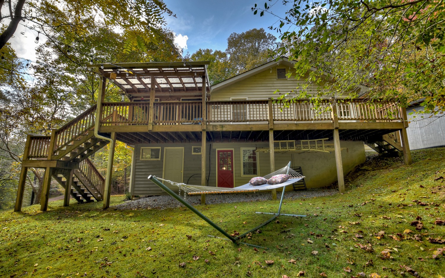 63 Chimney Court Ellijay, GA 30540 - Photo 32 of 49 a view of a chairs and table in backyard