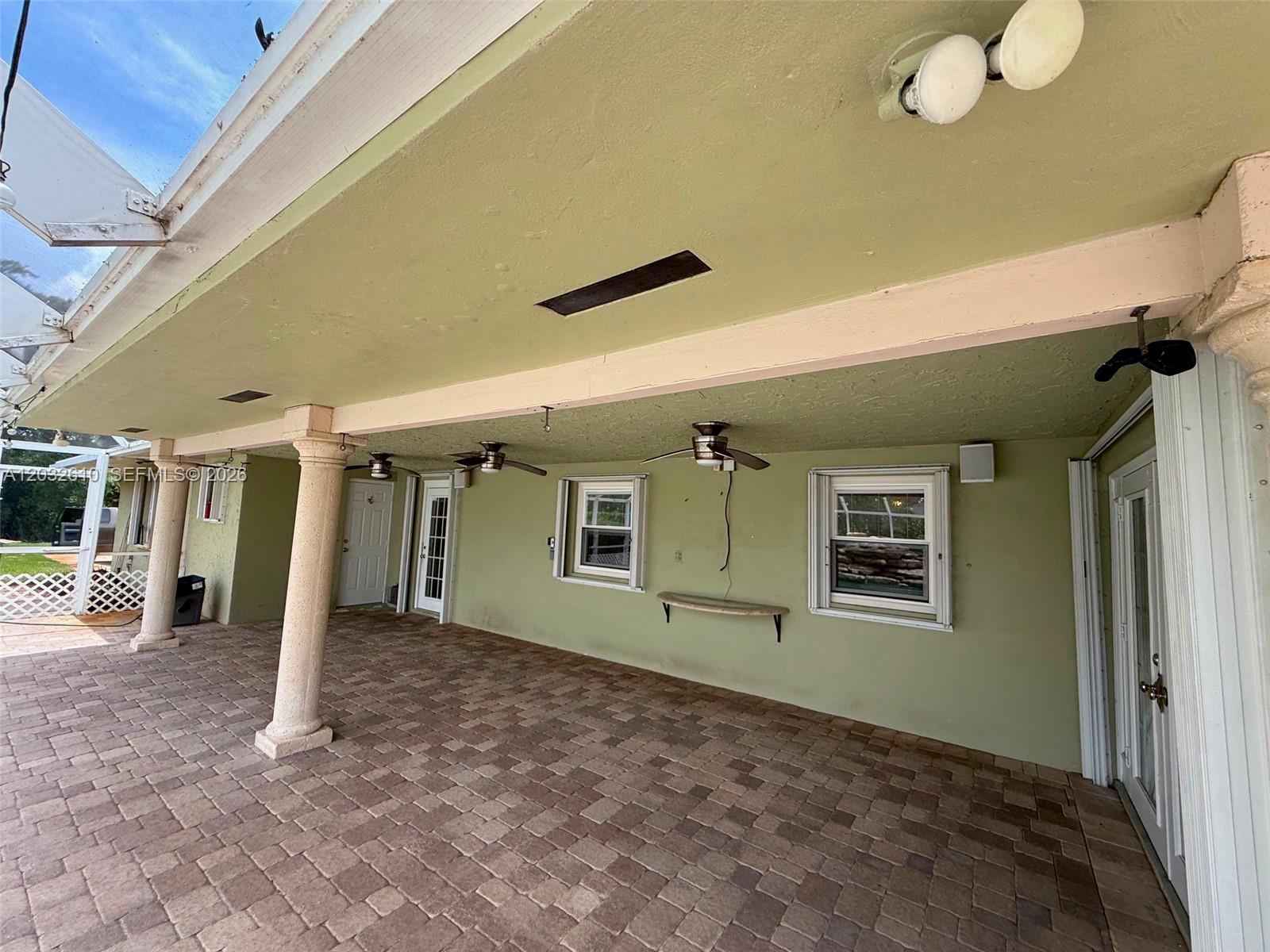 17501 Southwest 54th Street Southwest Ranches, FL 33331 - Photo 15 of 46