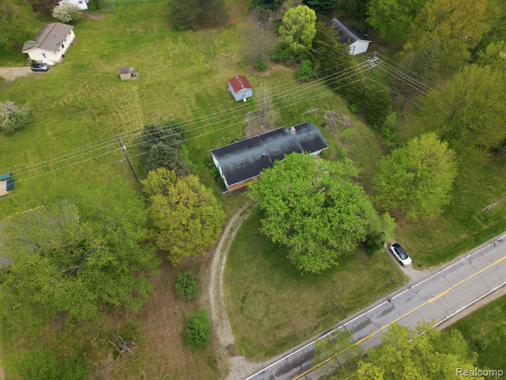 396 Plum Creek Road Lapeer, MI 48446 - Photo 35 of 41