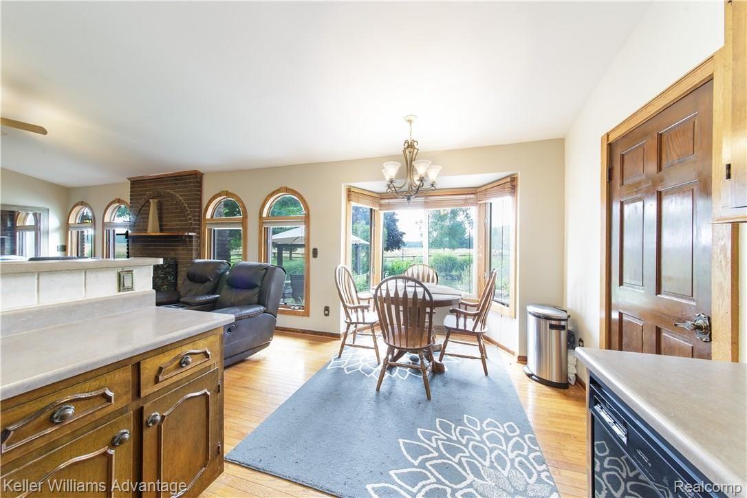 4545 Lone Tree Road Milford, MI 48380 - Photo 16 of 79 Lone Tree Rd_4545_Kitchen_03.jpg