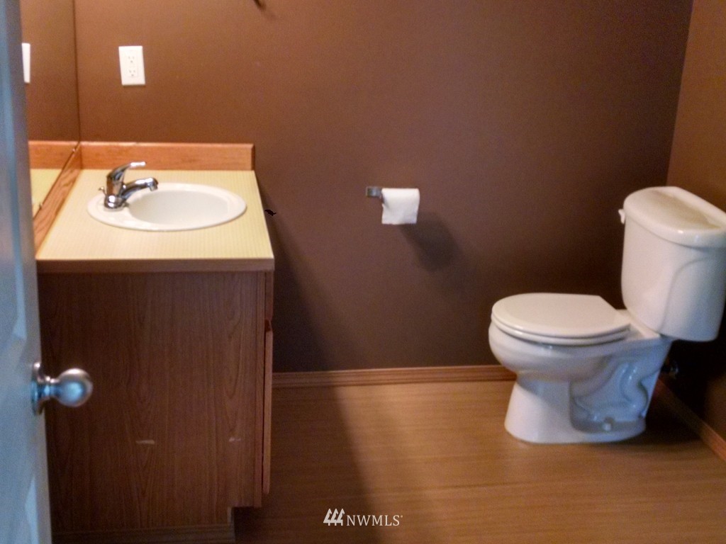 6450 Woodlyn Road Bellingham, WA 98226 - Photo 23 of 25 Gallery Image 23
